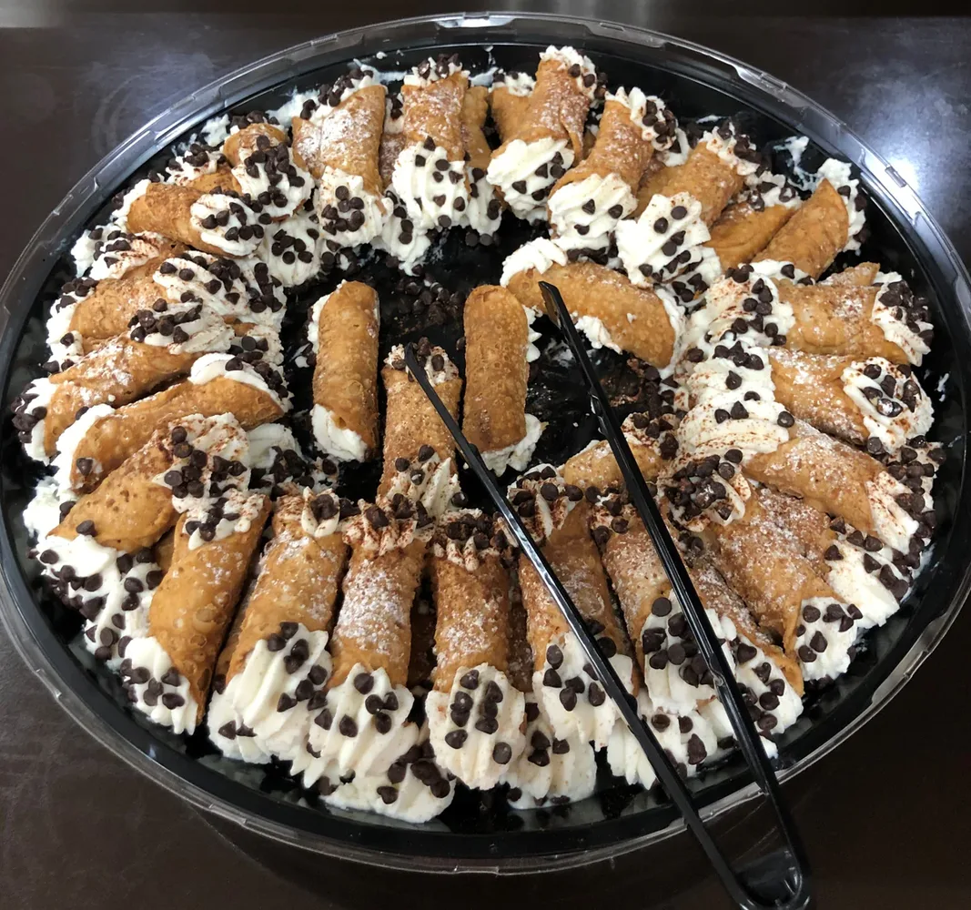 Cannoli tray