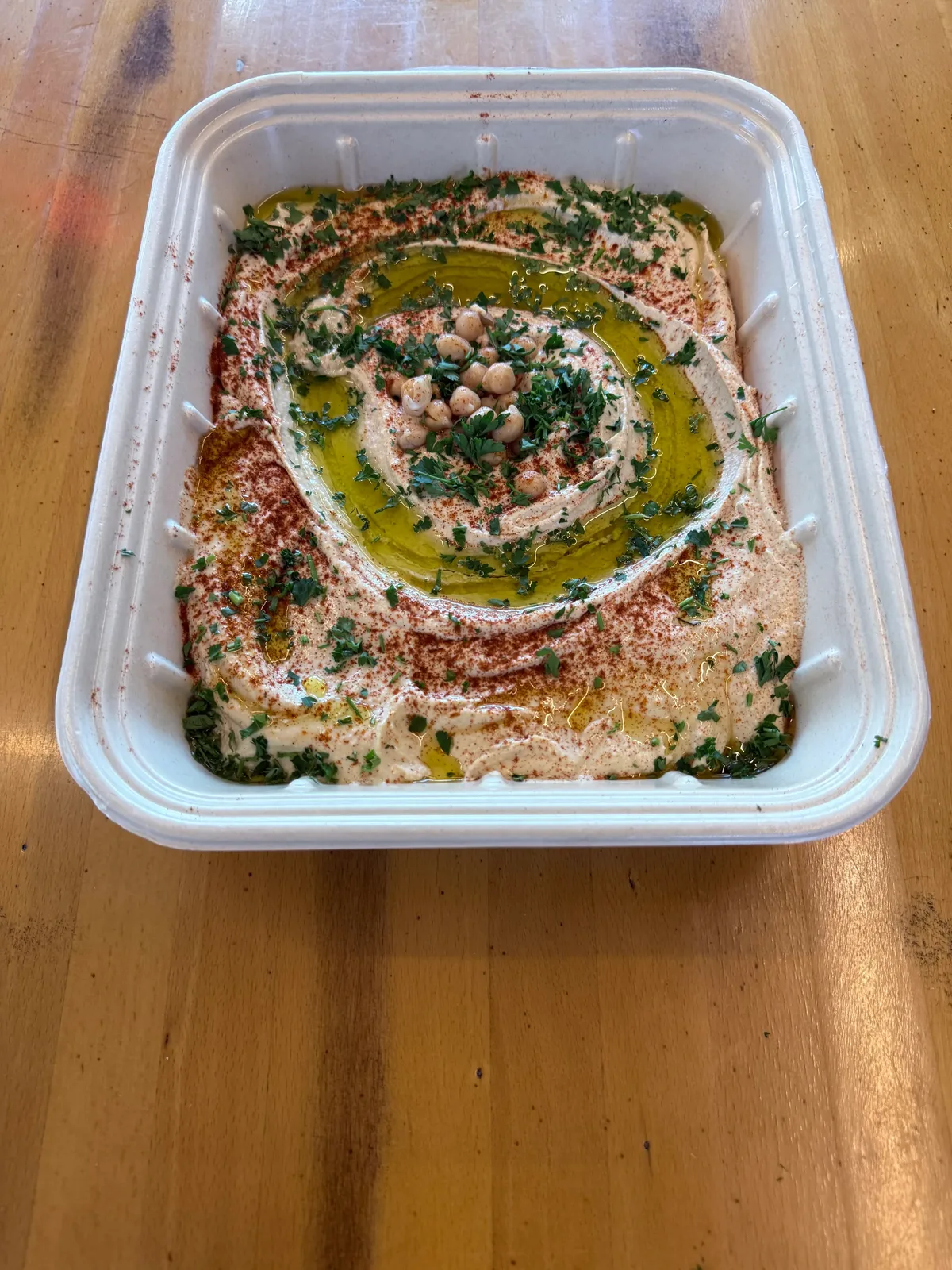 Hummus tray with pita