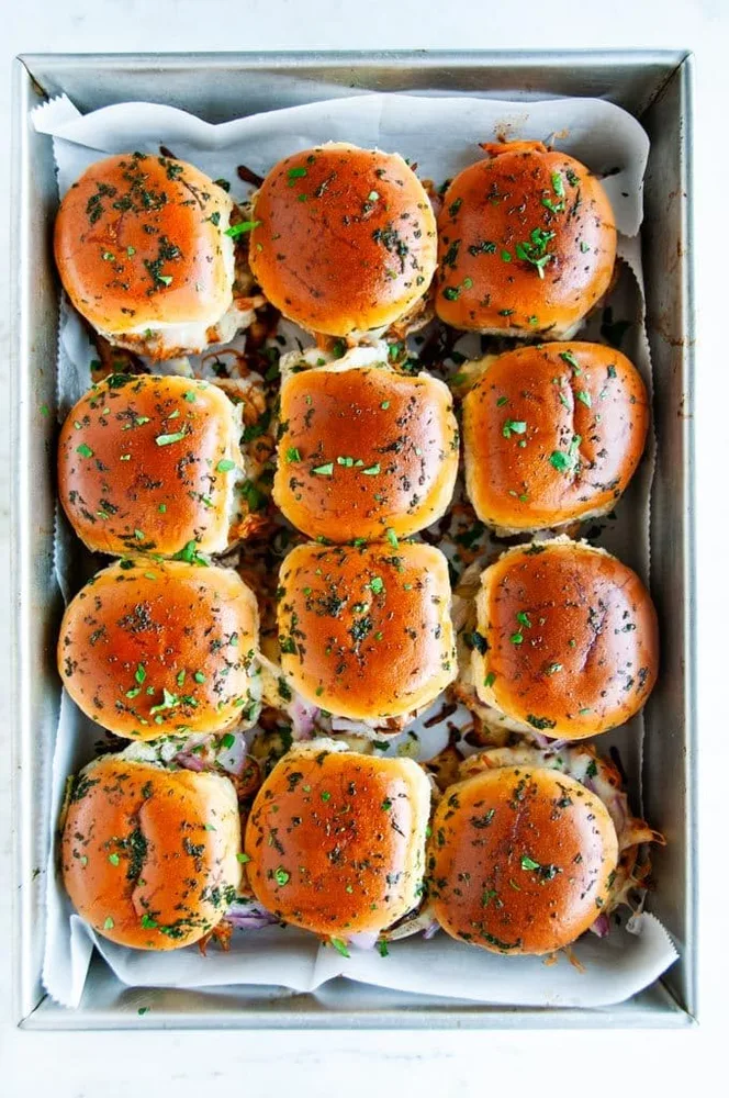 Pulled chicken sliders tray